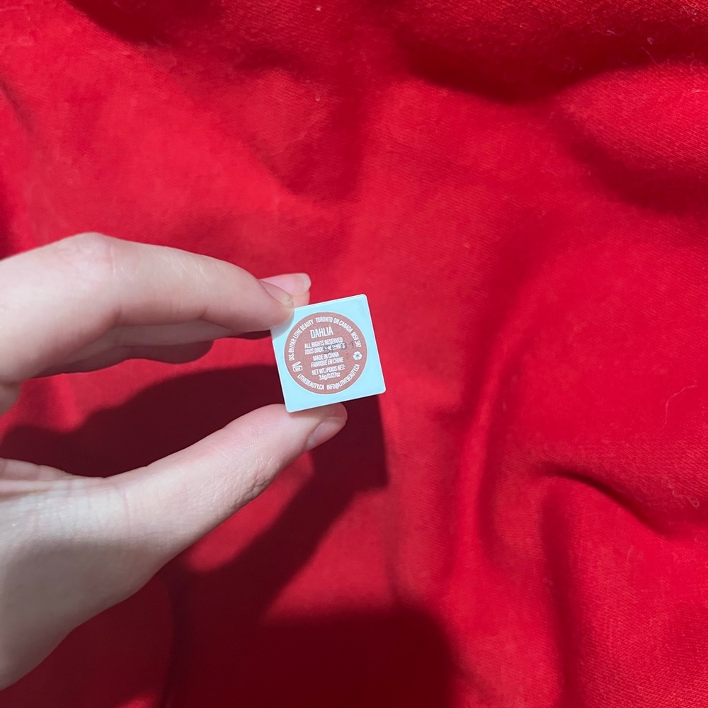White Lithe Lipstick Case - Picture 5 of 5